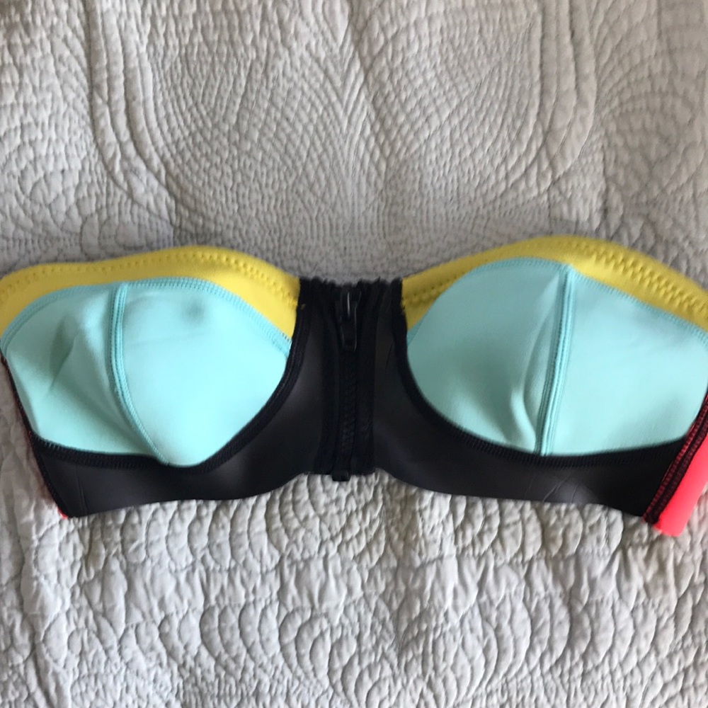 Quicksilver bandeau neoprene top